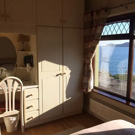 Sandycove House Bed & Breakfast Castlehaven
