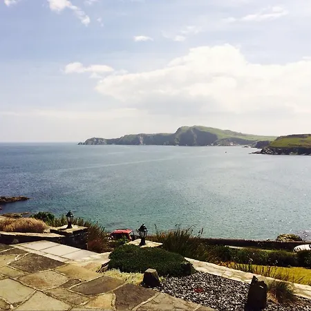 Sandycove House Bed & Breakfast Couette-café